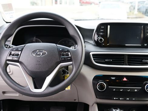 Used 2020 Hyundai Tucson SE image 13