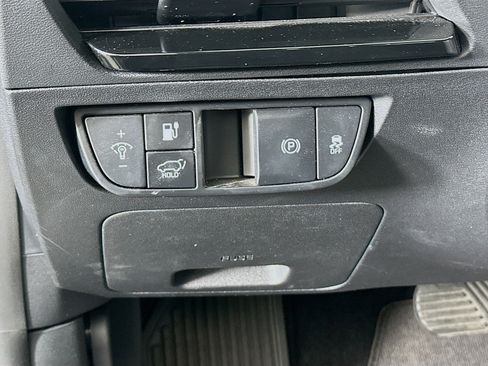 Used 2023 Kia EV6 Wind w/ Wind Technology Package RWD image 17
