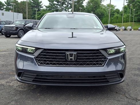 Used 2024 Honda Accord EX image 2