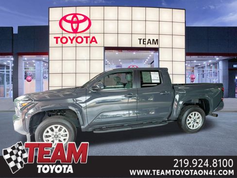 Used 2024 Toyota Tacoma SR5 AWD/4WD image 1