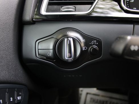 Used 2015 Audi RS 5 Cabriolet AWD/4WD image 41