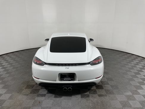 Used 2024 Porsche 718 Cayman image 6