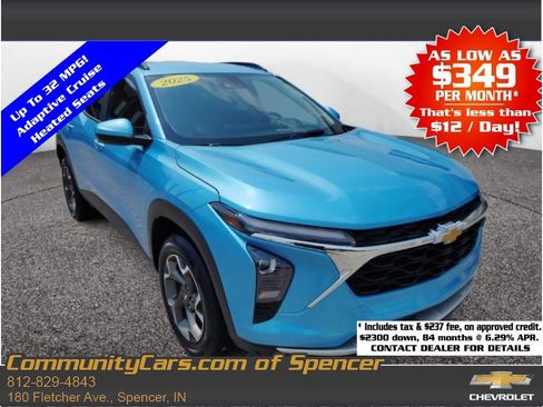 Used 2025 Chevrolet Trax LT w/ Driver Confidence Package FWD image 1
