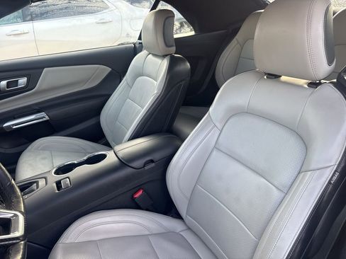 Used 2024 Ford Mustang Premium image 20