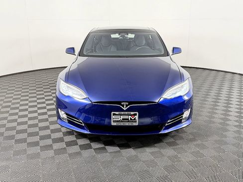 Used 2017 Tesla Model S 75D image 3