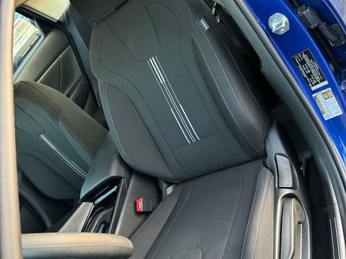 Used 2023 Hyundai Elantra SEL image 16