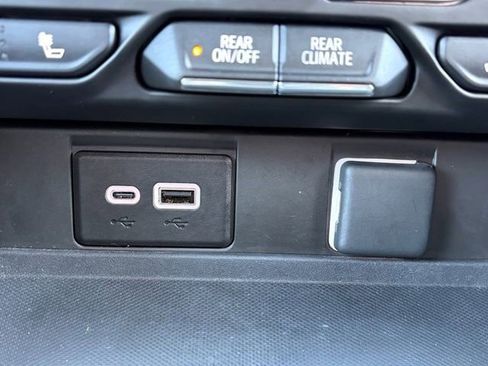 Certified 2023 Chevrolet Tahoe Z71 w/ Luxury Package image 7