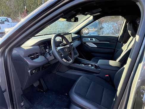New 2026 Ford Explorer ST w/ Sun And Sound Package image 9