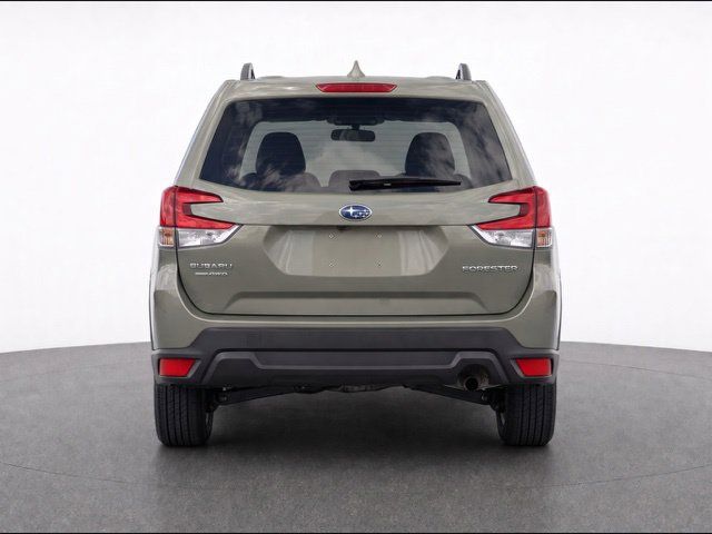 Used 2021 Subaru Forester AWD/4WD image 7