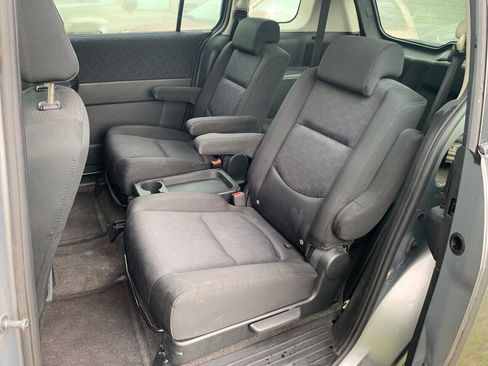 Used 2010 MAZDA MAZDA5 Sport w/ Popular Equipment Pkg image 8