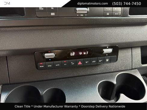 Used 2024 Mercedes-Benz Sprinter 2500 image 25