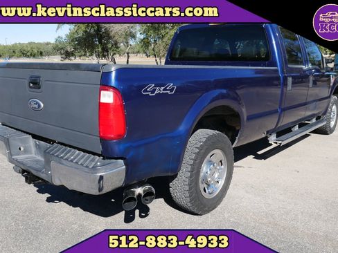 Used 2010 Ford F250 XLT image 2