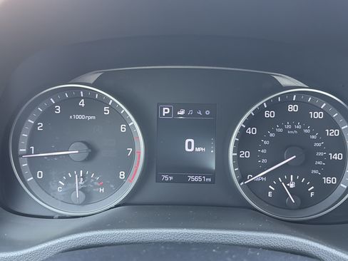 Used 2018 Hyundai Elantra SEL FWD image 22