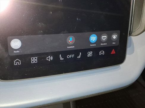 New 2026 Volvo EX30 Ultra image 18