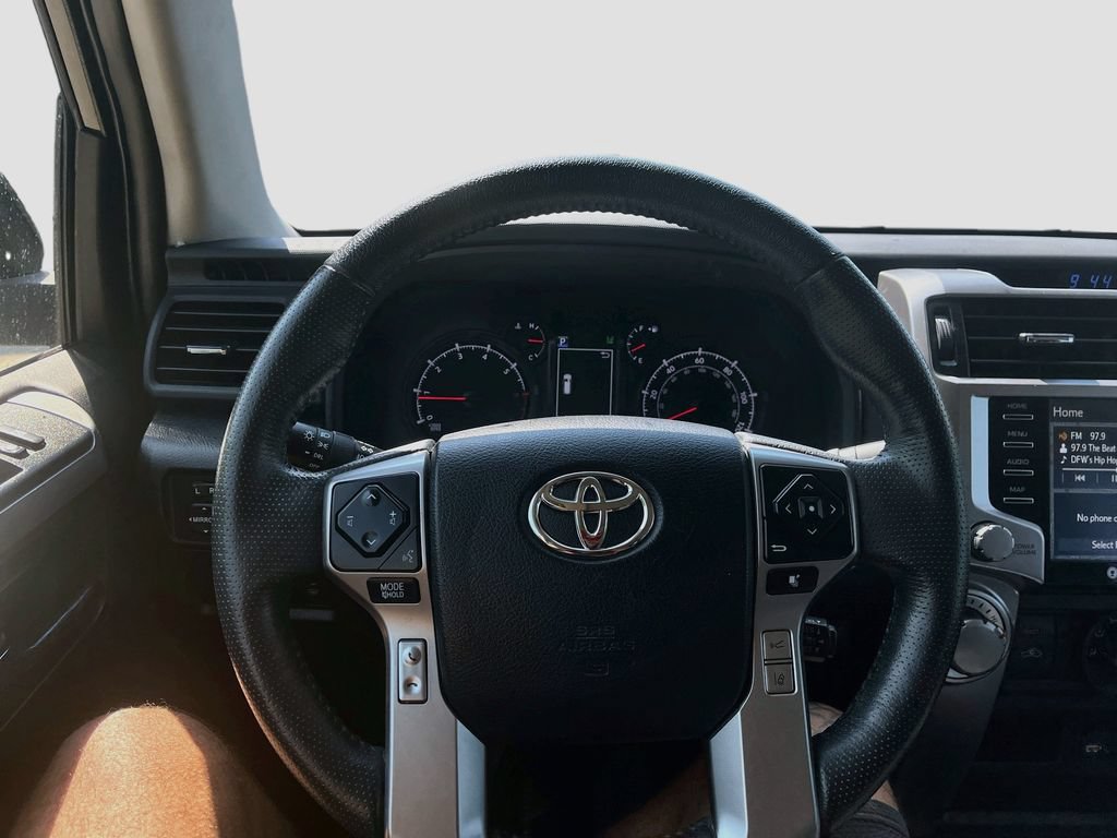 Used 2024 Toyota 4Runner SR5 Premium w/ Moonroof Package RWD image 11