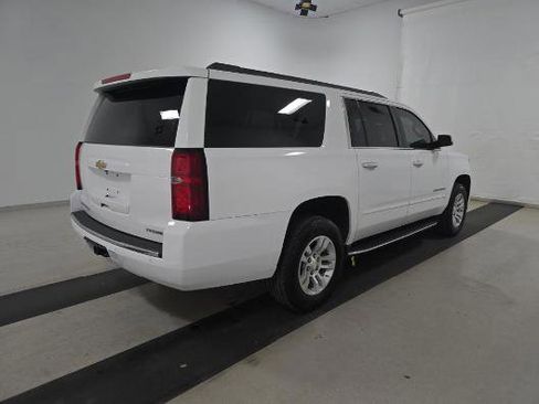 Used 2019 Chevrolet Suburban Premier image 3