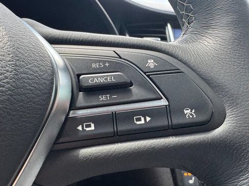 Used 2019 INFINITI QX50 Essential w/ Premium Heat Package AWD/4WD image 18