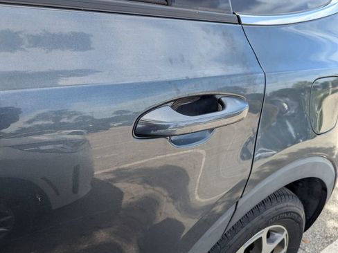 Used 2020 Kia Telluride EX FWD image 8