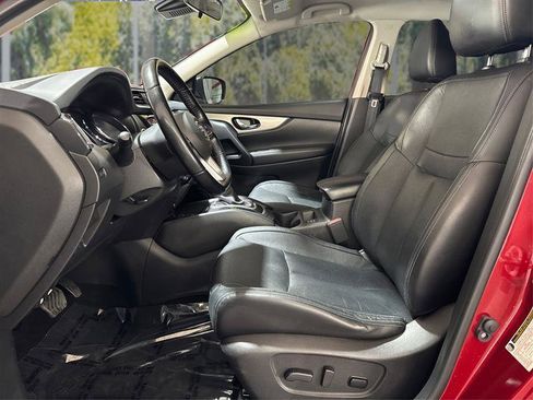 Used 2020 Nissan Rogue Sport SL image 9