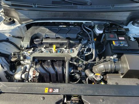 Certified 2026 Hyundai Venue SE FWD image 28