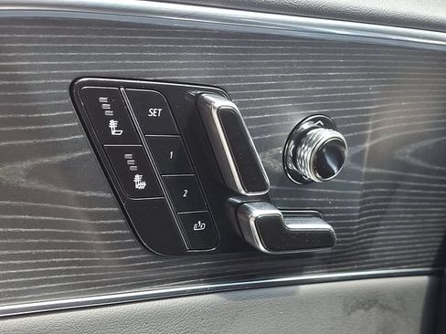 Used 2024 Cadillac Lyriq Luxury w/ LPO, Floor Liner Package AWD/4WD image 27