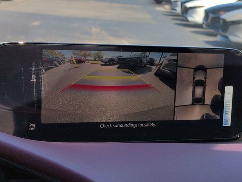 New 2026 MAZDA MAZDA3 Hatchback w/Premium Plus Pkg image 21