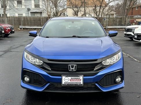 Used 2018 Honda Civic EX image 2