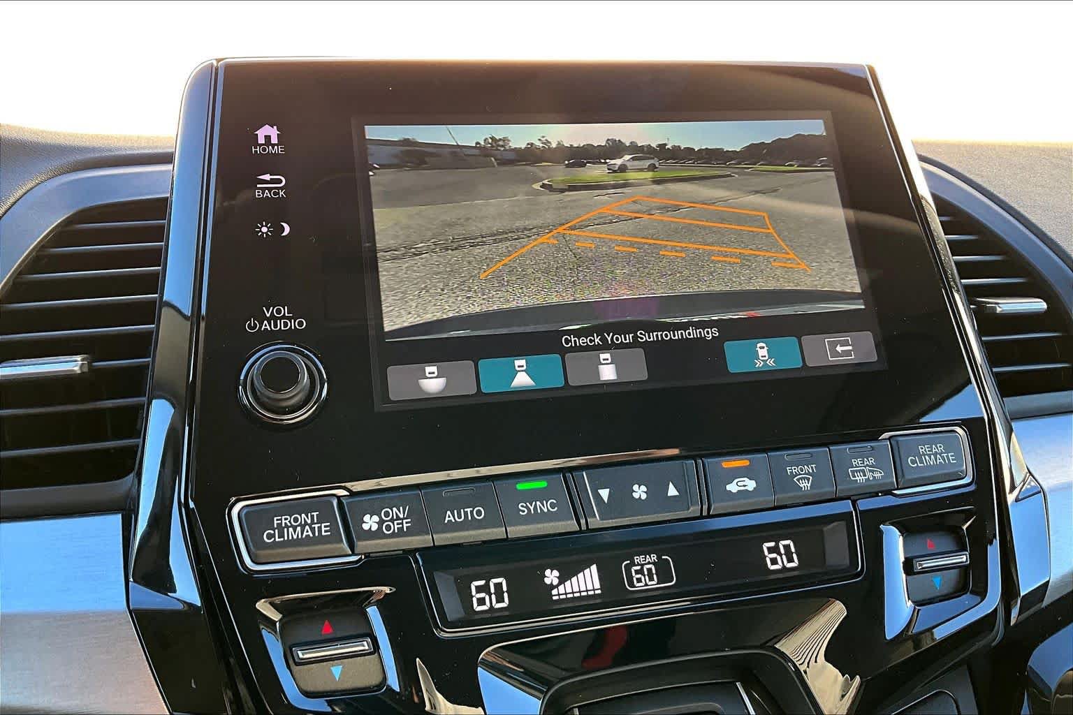 Used 2024 Honda Odyssey Touring image 27