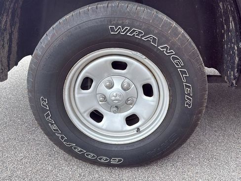 Used 2022 RAM 1500 Tradesman AWD/4WD image 13