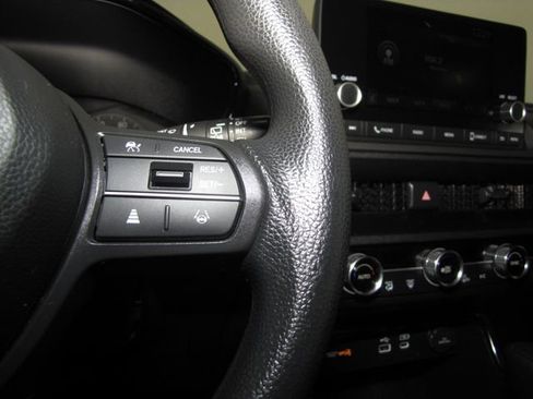 Certified 2023 Honda CR-V EX image 6