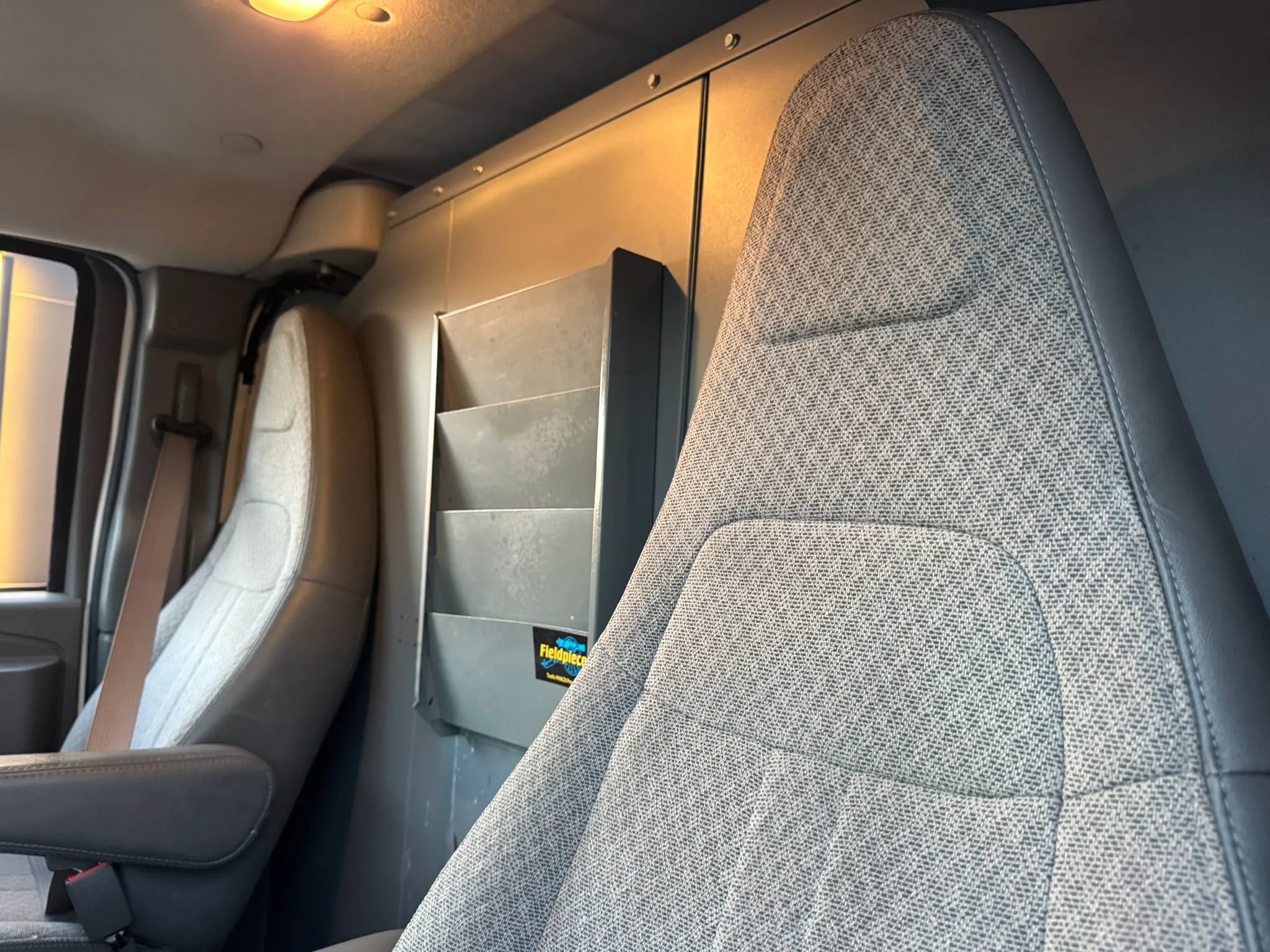 Used 2018 Chevrolet Express 2500 w/ Driver Convenience Package RWD image 11