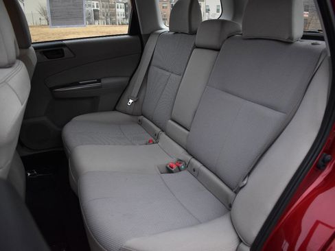 Used 2012 Subaru Forester 2.5X w/ Alloy Wheel Pkg image 14