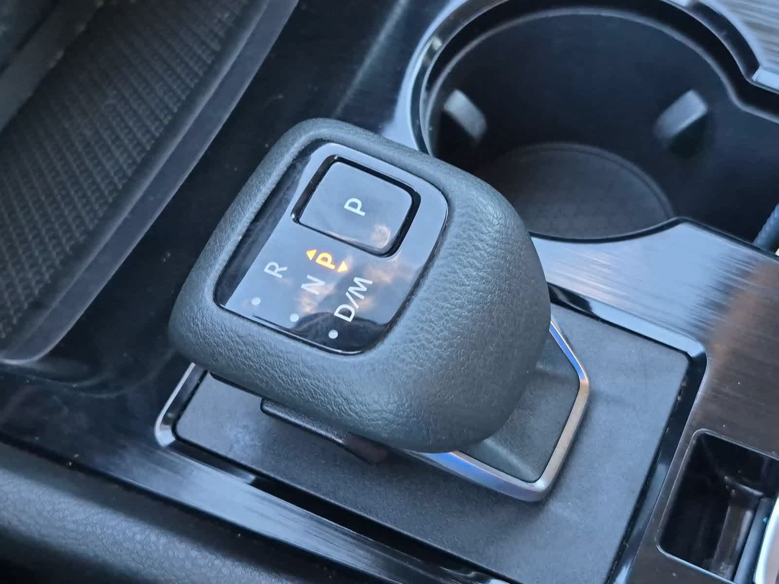 Used 2023 Nissan Rogue S FWD image 31