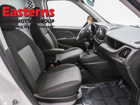 Used 2021 RAM ProMaster City Tradesman SLT FWD image 23
