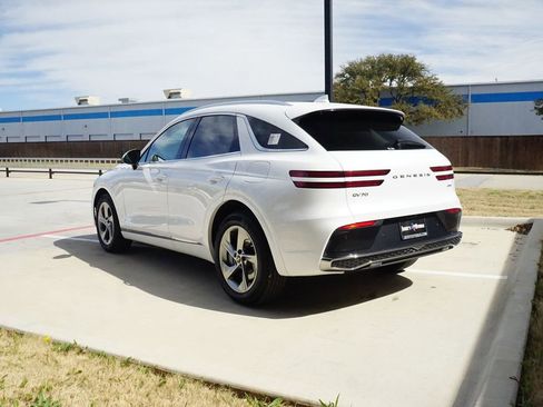 New 2026 Genesis GV70 2.5T image 4