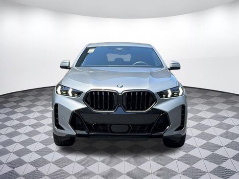 Used 2025 BMW X6 xDrive40i w/ Climate Comfort Package AWD/4WD image 6