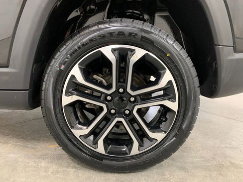 Used 2022 Jeep Compass Limited AWD/4WD image 22