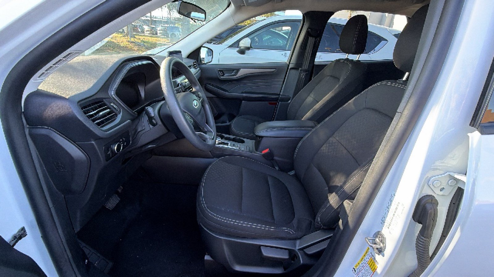 Used 2025 Ford Escape Active FWD image 8