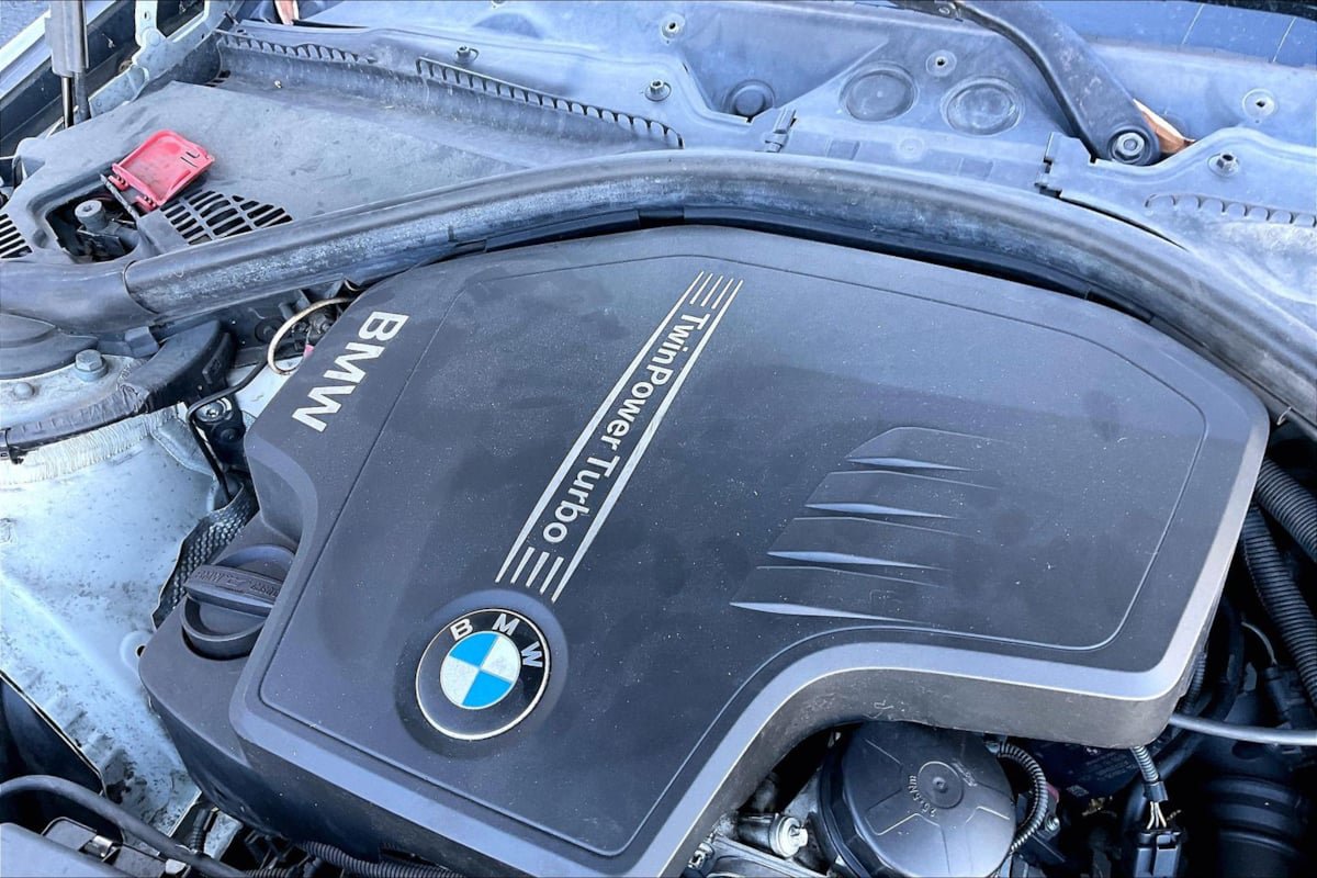 Used 2013 BMW 328i Sedan RWD image 32