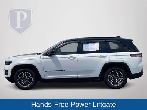 Used 2023 Jeep Grand Cherokee Trailhawk w/ Advanced Protech Group II AWD/4WD image 5