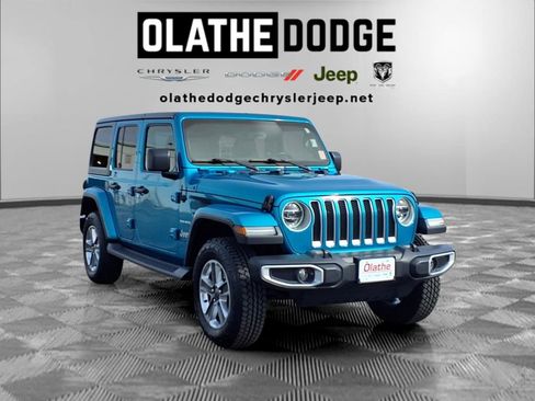 Used 2019 Jeep Wrangler Unlimited Sahara image 32