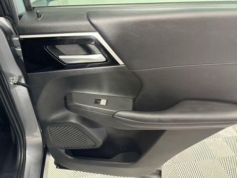 Used 2023 Mitsubishi Outlander Ralliart image 27