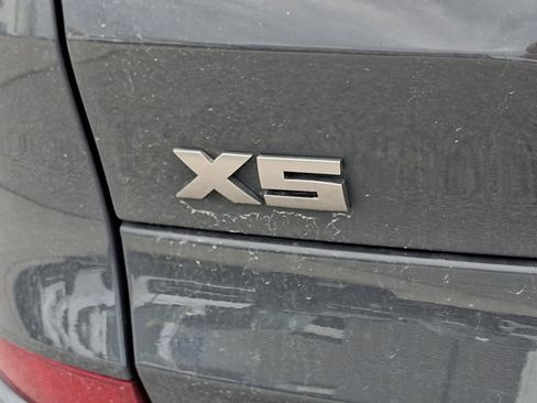 Used 2021 BMW X5 M50i w/ Executive Package image 35