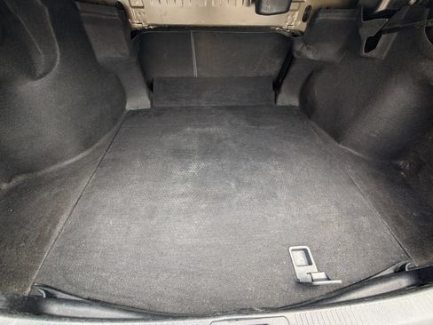 Used 2020 Toyota Camry SE FWD image 16