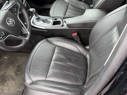 Used 2016 Buick Regal AWD image 7