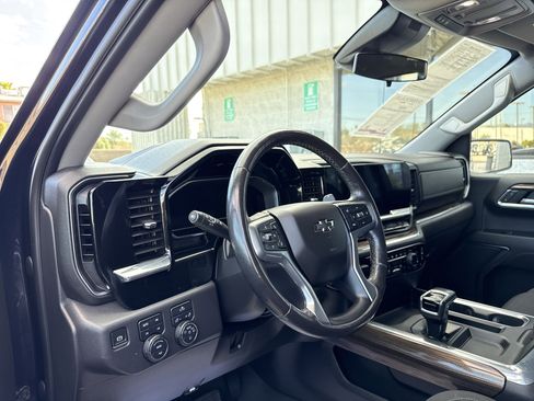 Used 2022 Chevrolet Silverado 1500 RST image 20