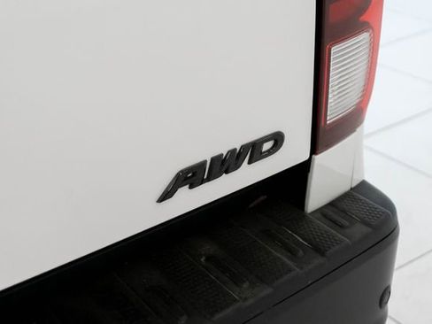 Used 2023 Honda Ridgeline Black Edition image 12