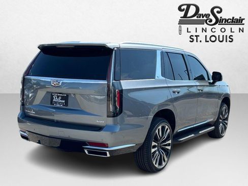 Used 2021 Cadillac Escalade Premium Luxury w/ Driver Assist Tech Package AWD/4WD image 3