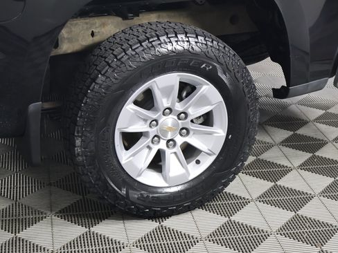 Used 2025 Chevrolet Silverado 1500 LT image 52