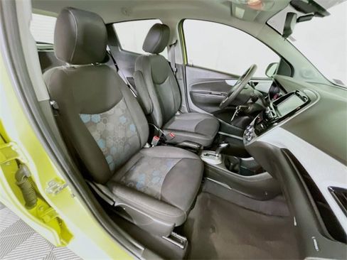 Used 2017 Chevrolet Spark LT image 29